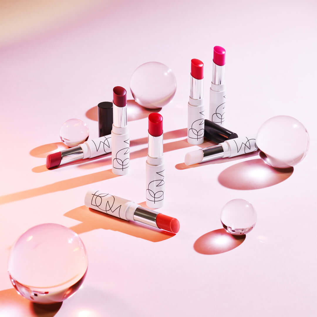 BOM Dewy Lip Balm - drėkinantis lūpų balzamas su spalva