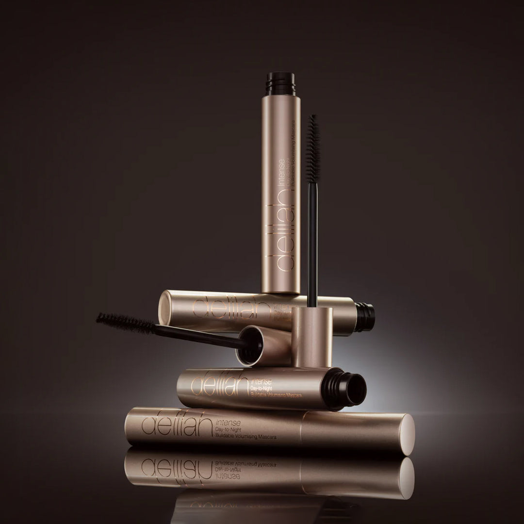 DELILAH Intense Day-to-Night Buildable Volumising and Defining Mascara - blakstienų tušas