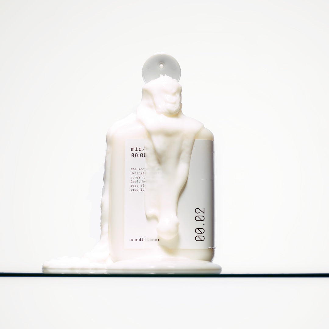 Midnight 00.00 Conditioner 00.02 - maitinantis plaukų kondicionierius